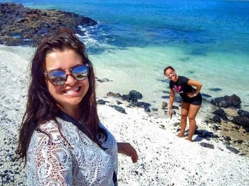 Freie Stelle in der Abteilung Public Relations auf Lanzarote - Praktikanten am Strand