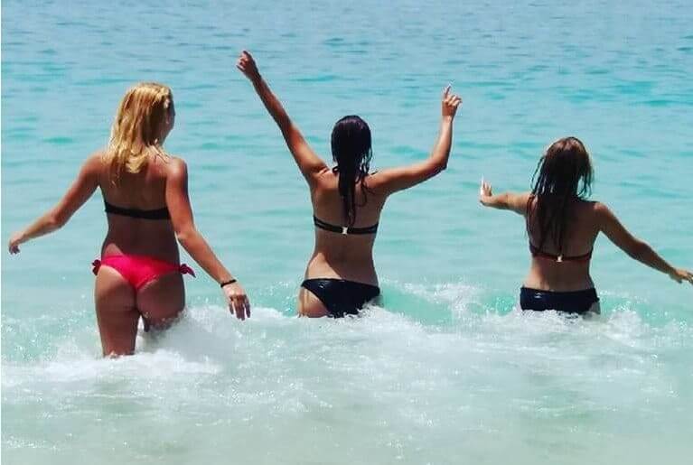 Hotel interns Greece – Interns at the beach Hotel interns Greece - Interns at the beach